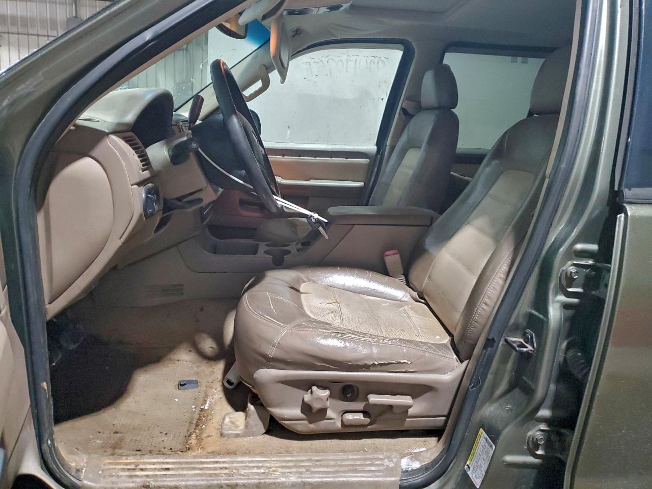 2004 FORD EXPLORER EDDIE BAUER photo 13