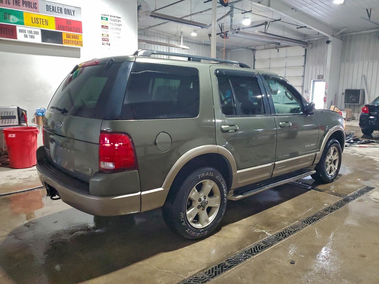 2004 FORD EXPLORER EDDIE BAUER photo 5