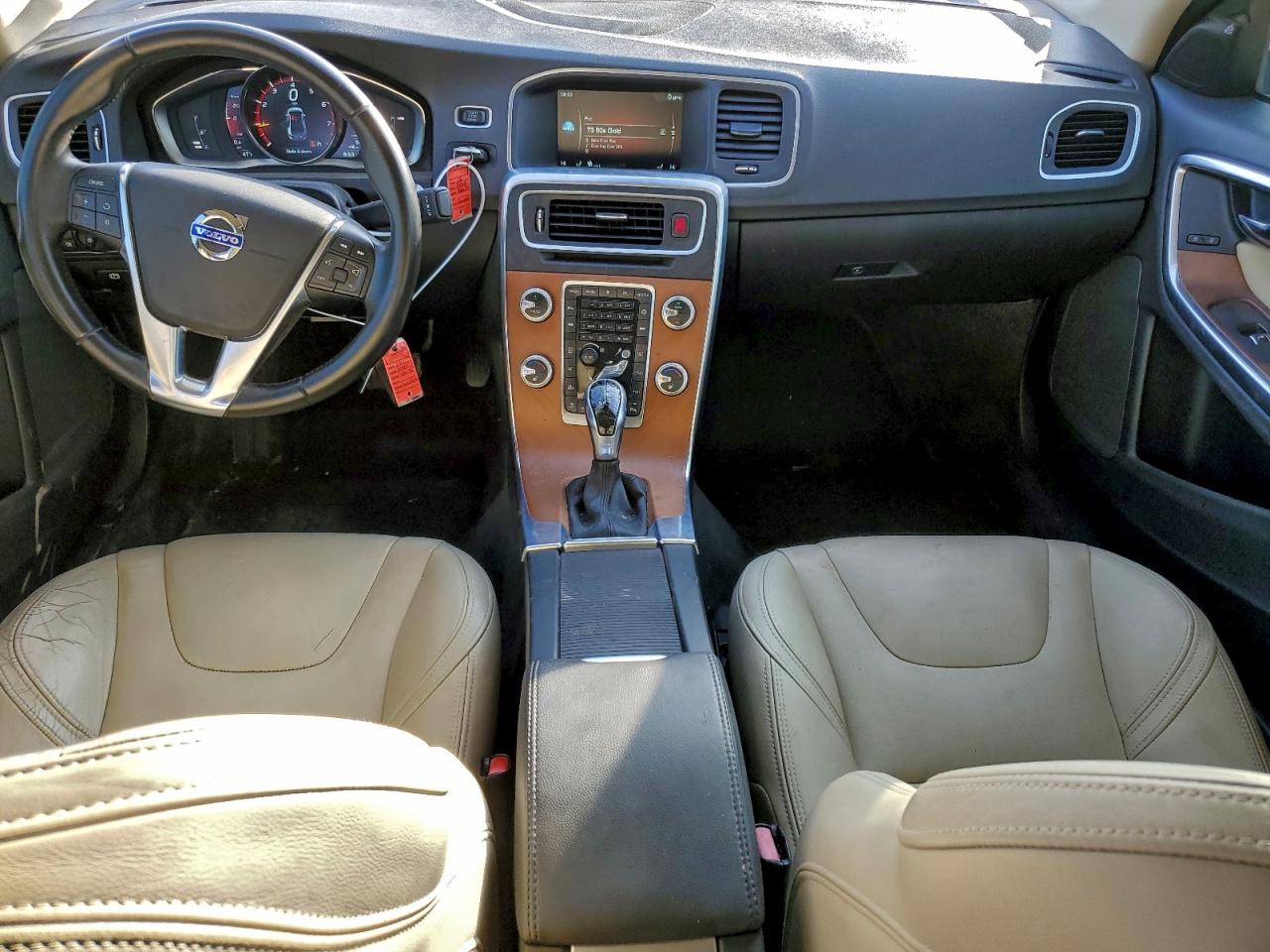 2016 VOLVO S60 PREMIER photo 22