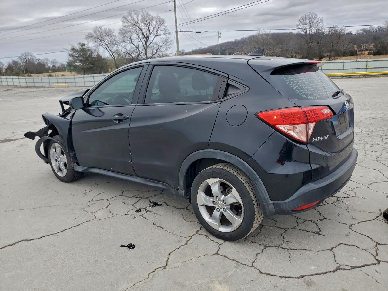 2016 HONDA HR-V LX photo 2