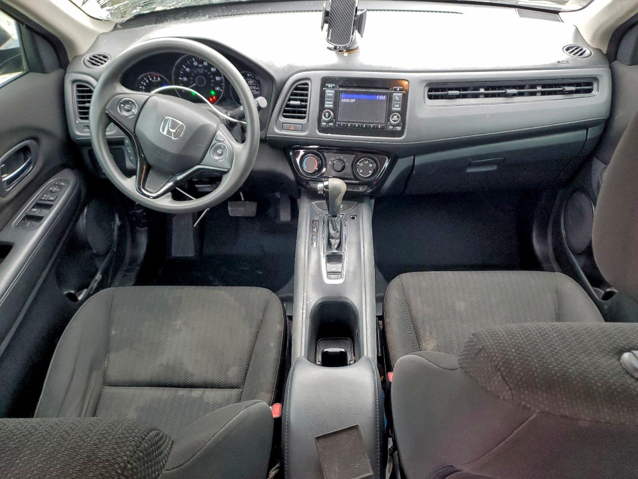 2016 HONDA HR-V LX photo 8