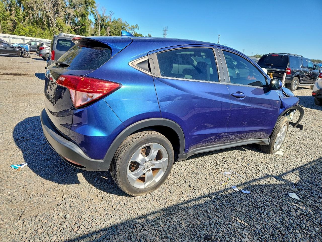 2016 HONDA HR-V LX photo 3