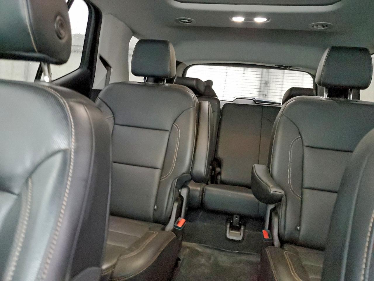 2020 CHEVROLET TRAVERSE PREMIER photo 19