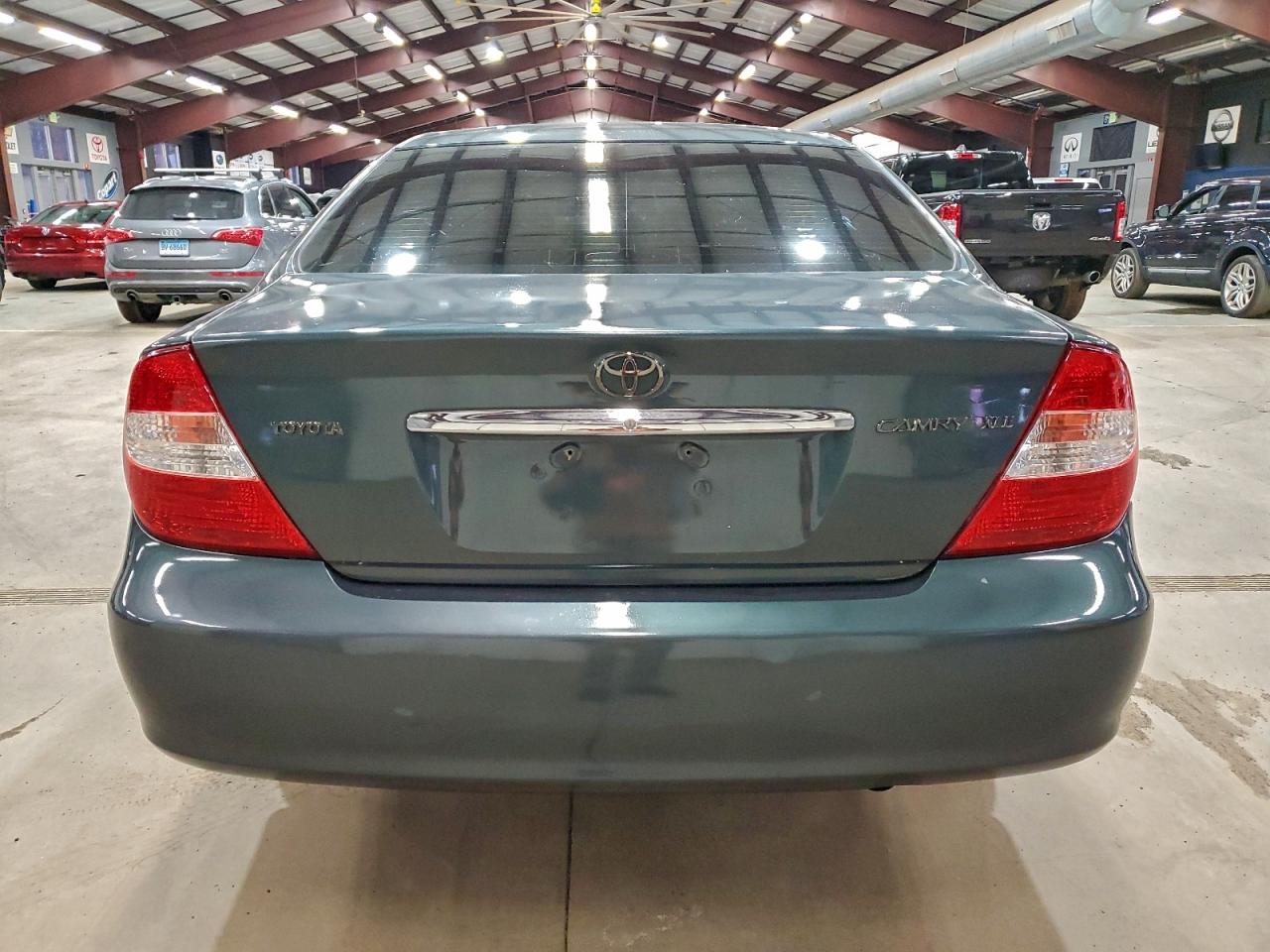 2003 TOYOTA CAMRY LE photo 11