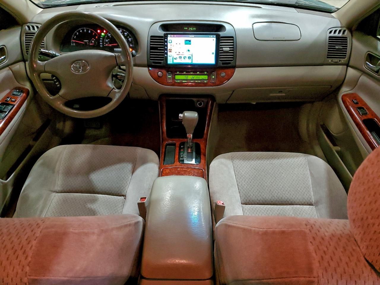 2003 TOYOTA CAMRY LE photo 15