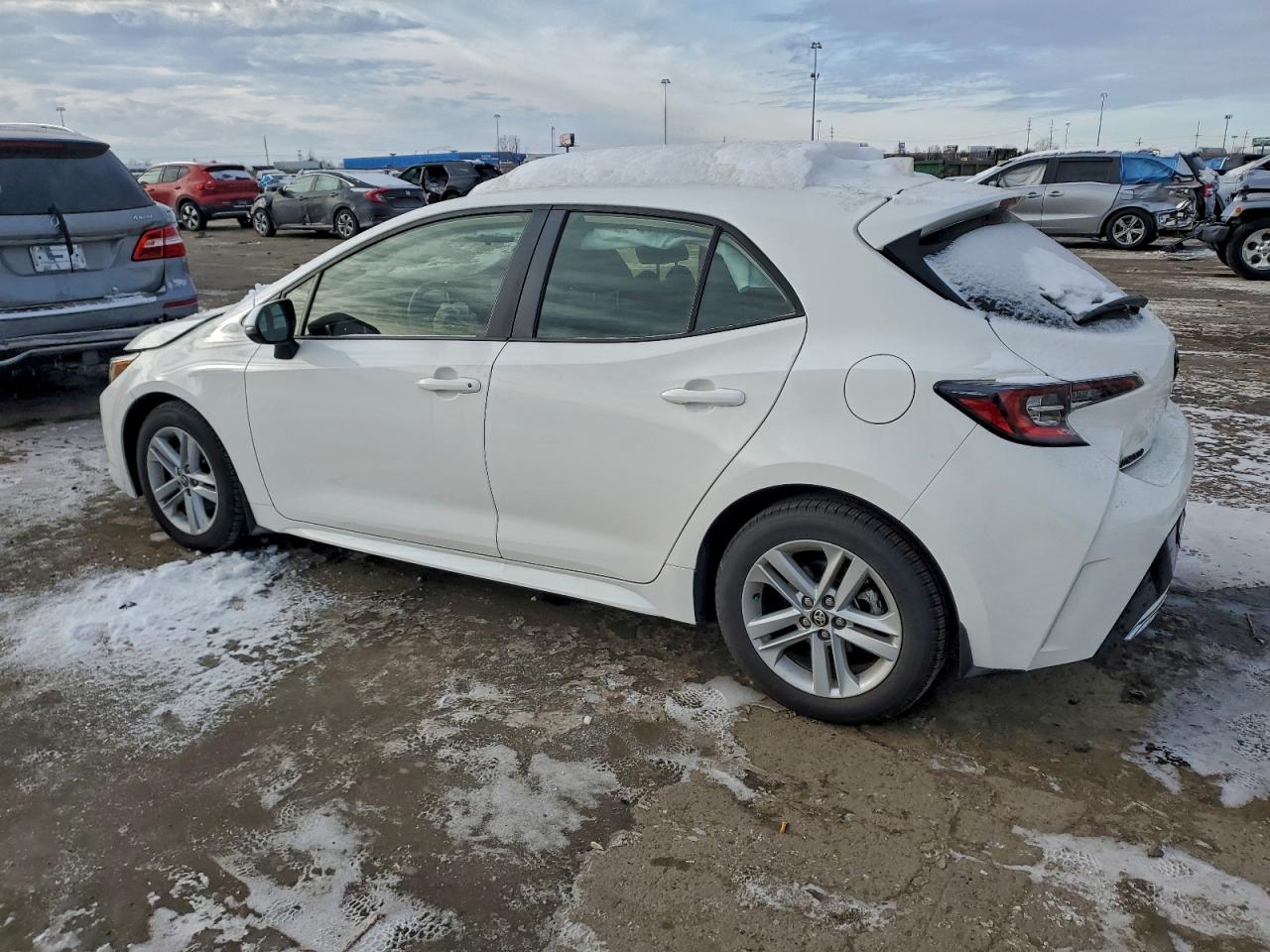 2022 TOYOTA COROLLA SE photo 3