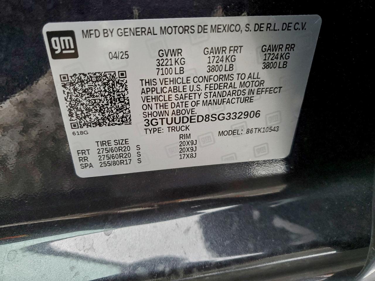 2025 GMC SIERRA K1500 SLT photo 13