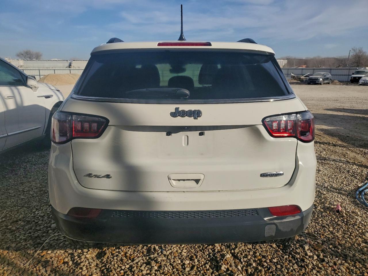 2025 JEEP COMPASS LATITUDE photo 6