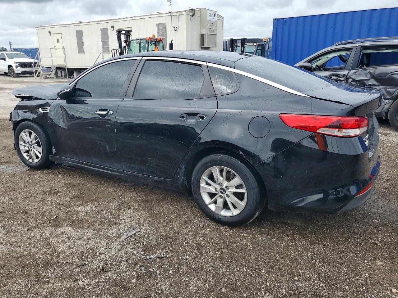 2016 KIA OPTIMA LX photo 2