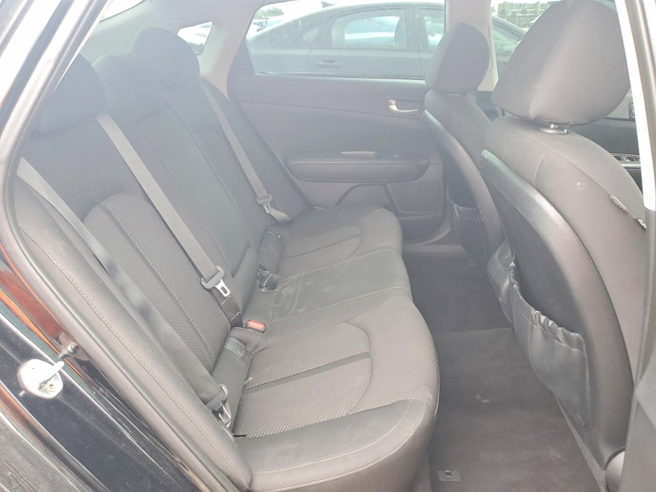 2016 KIA OPTIMA LX photo 10