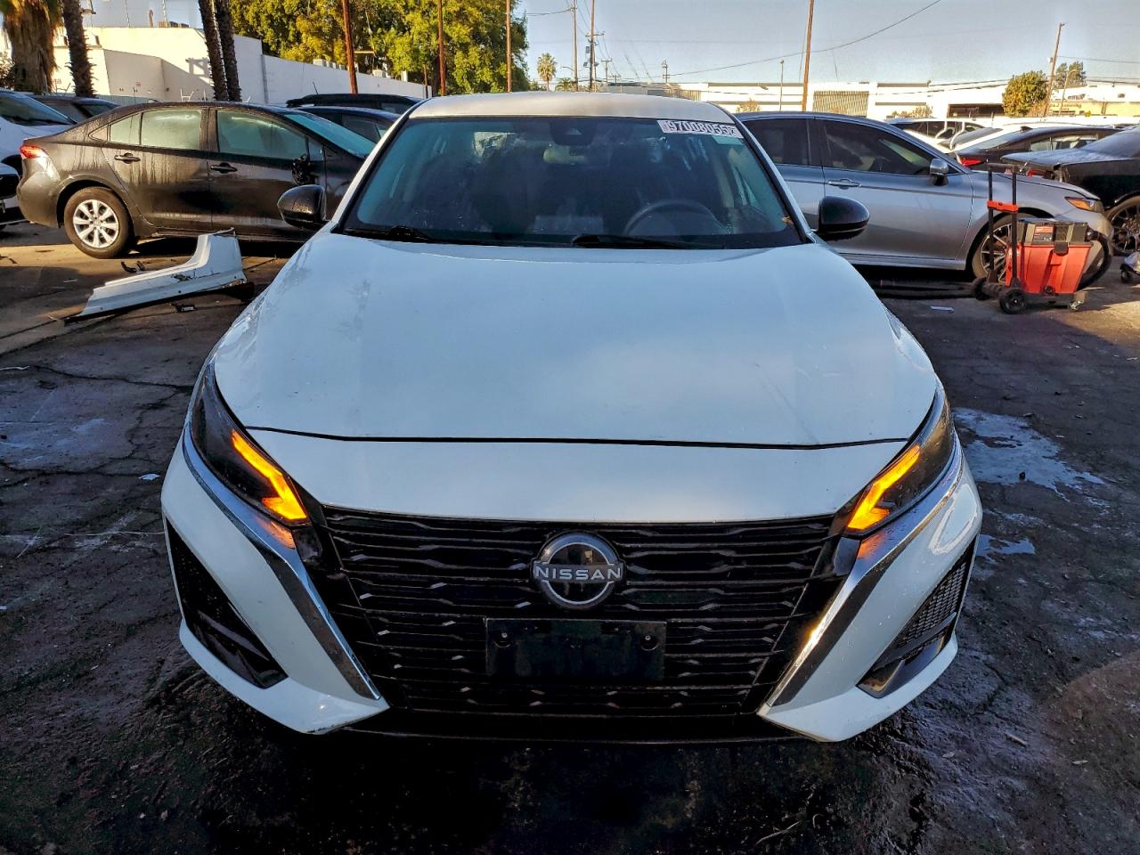2025 NISSAN ALTIMA SV photo 13