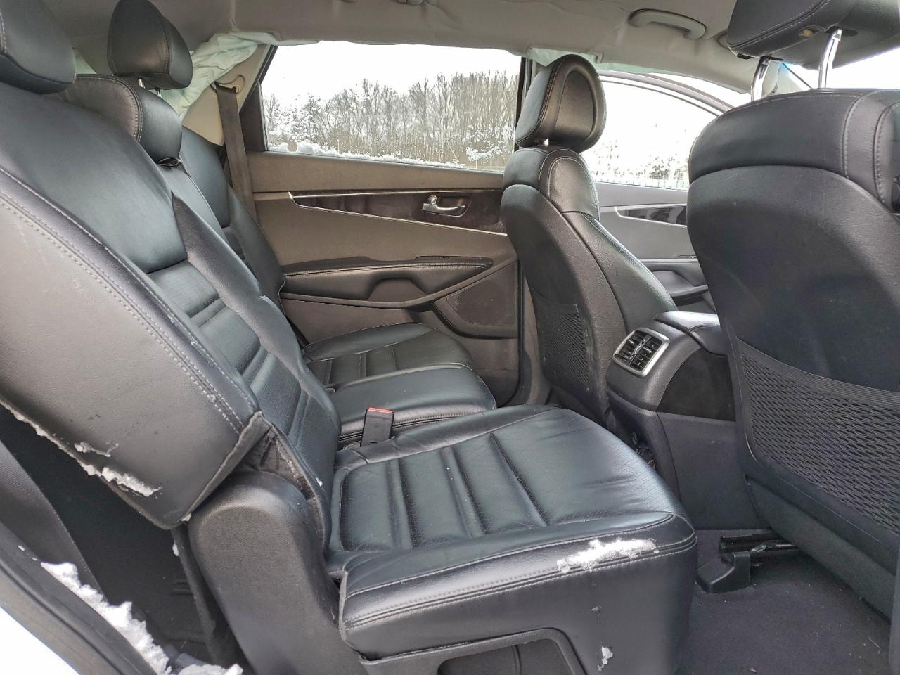 2016 KIA SORENTO EX photo 11