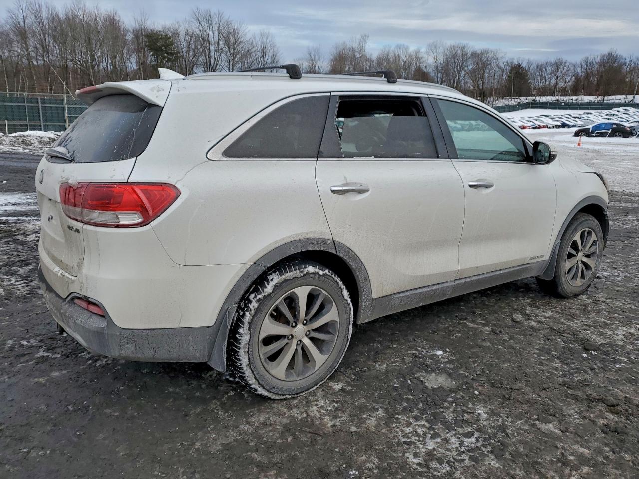 2016 KIA SORENTO EX photo 3
