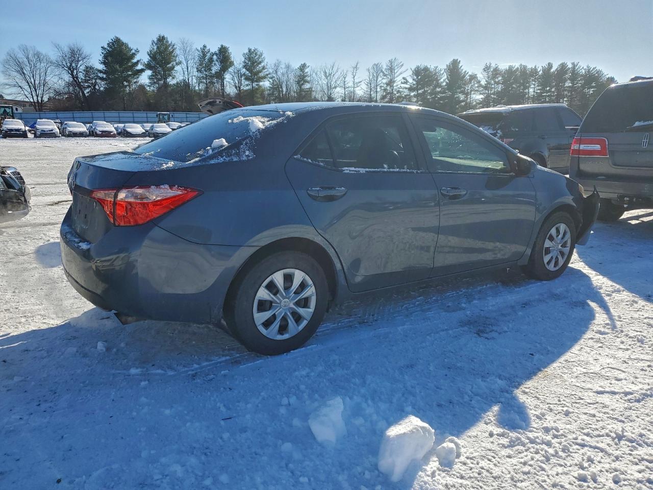 2017 TOYOTA COROLLA L photo 5