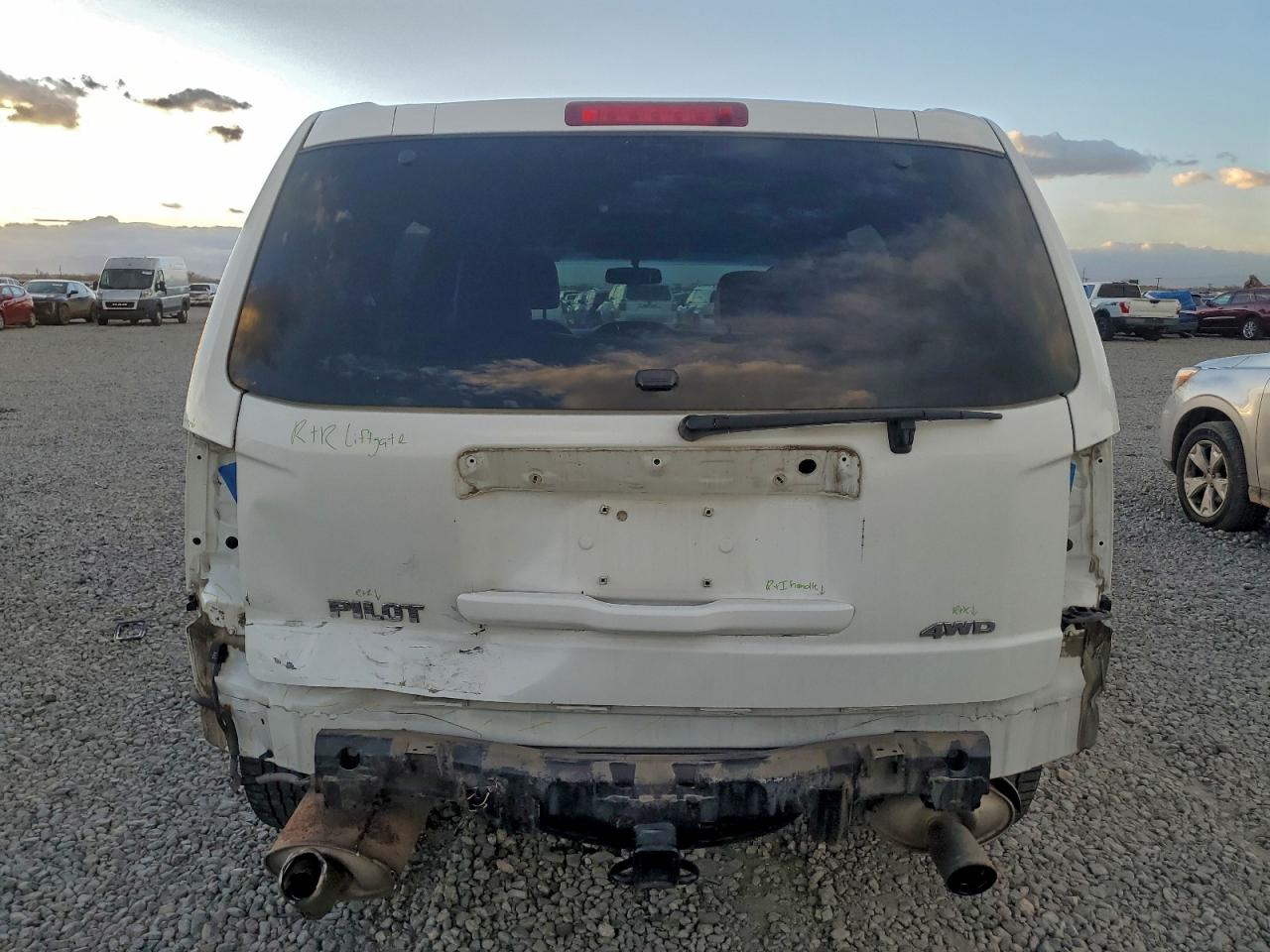 2013 HONDA PILOT EXL photo 11