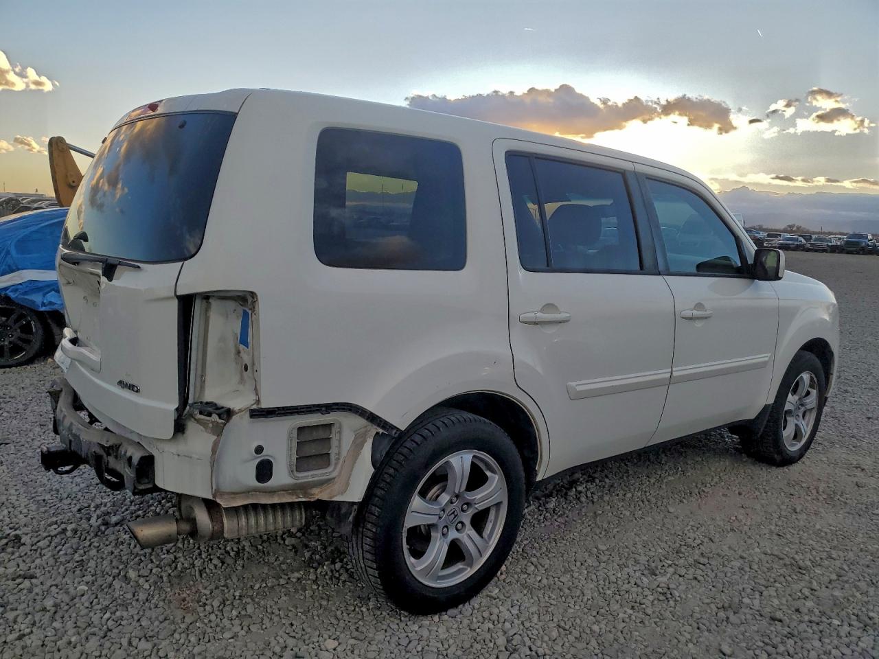 2013 HONDA PILOT EXL photo 5