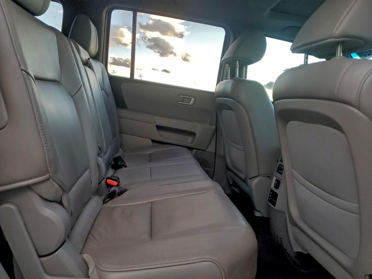 2013 HONDA PILOT EXL photo 21