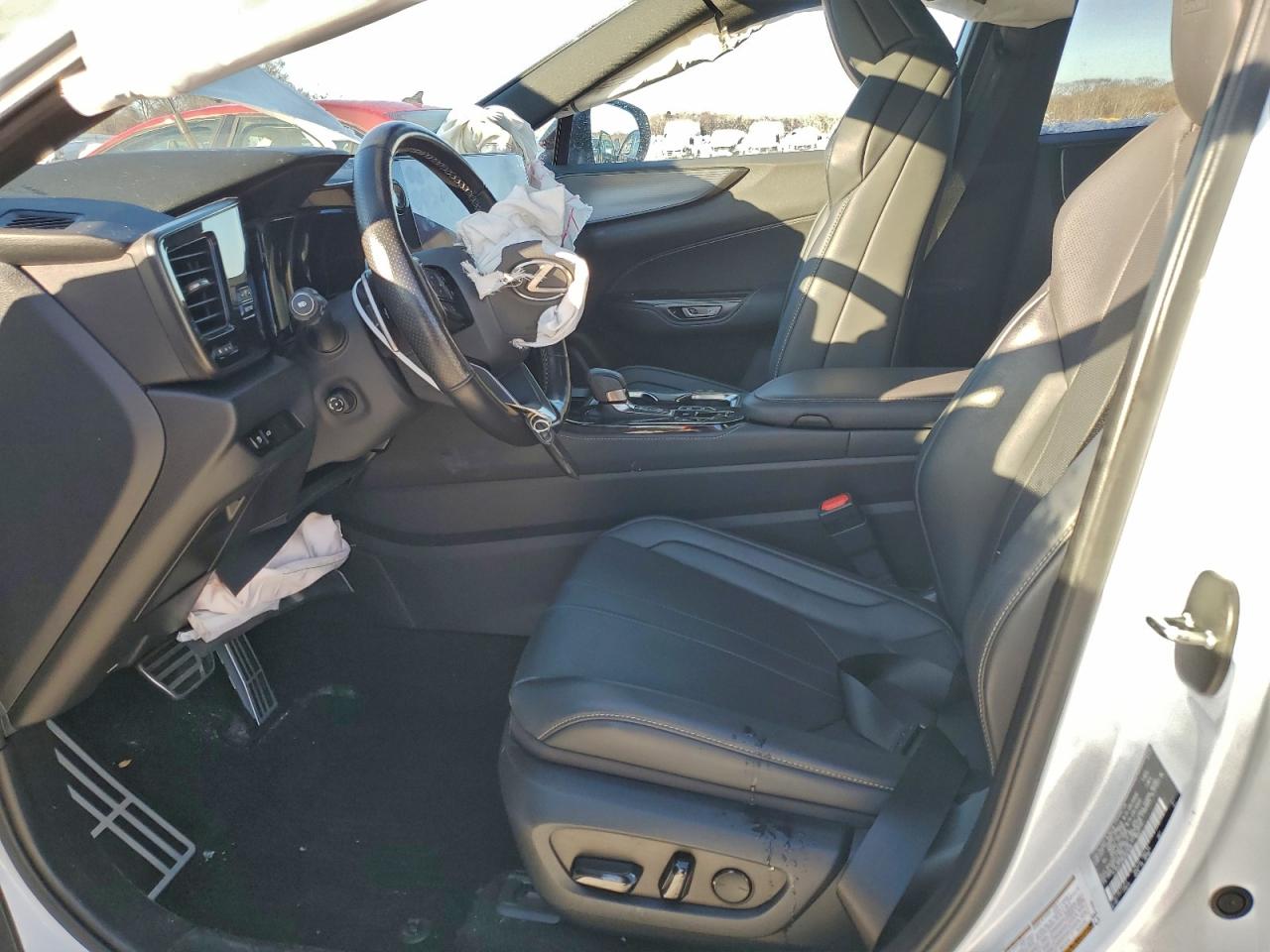 2024 LEXUS NX 450H LUXURY photo 7