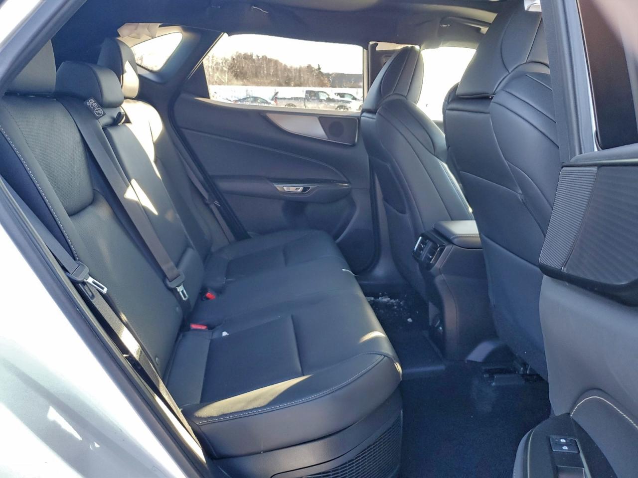 2024 LEXUS NX 450H LUXURY photo 10