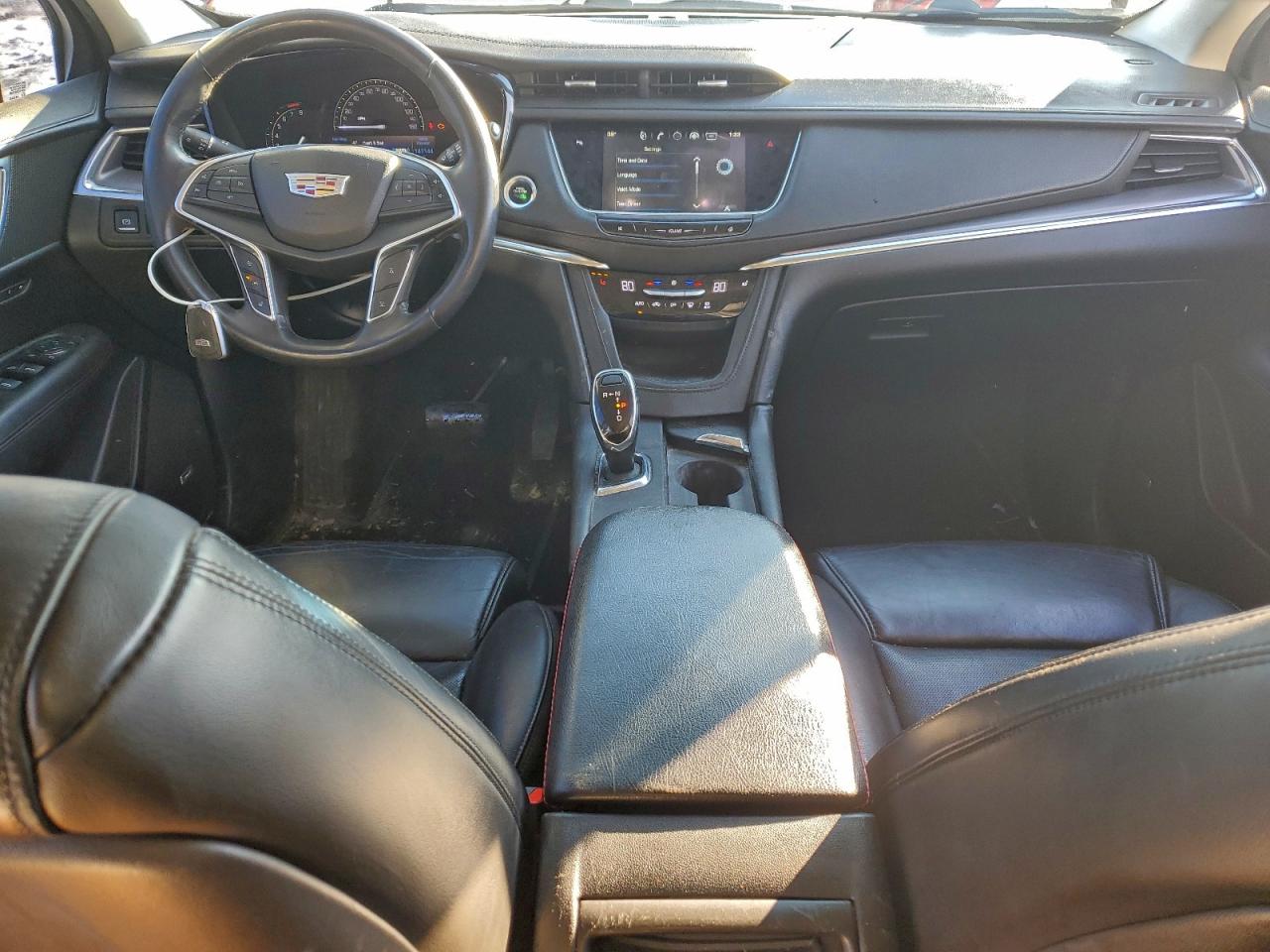 2017 CADILLAC XT5 LUXURY photo 8
