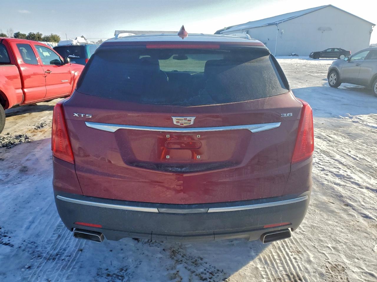 2017 CADILLAC XT5 LUXURY photo 6