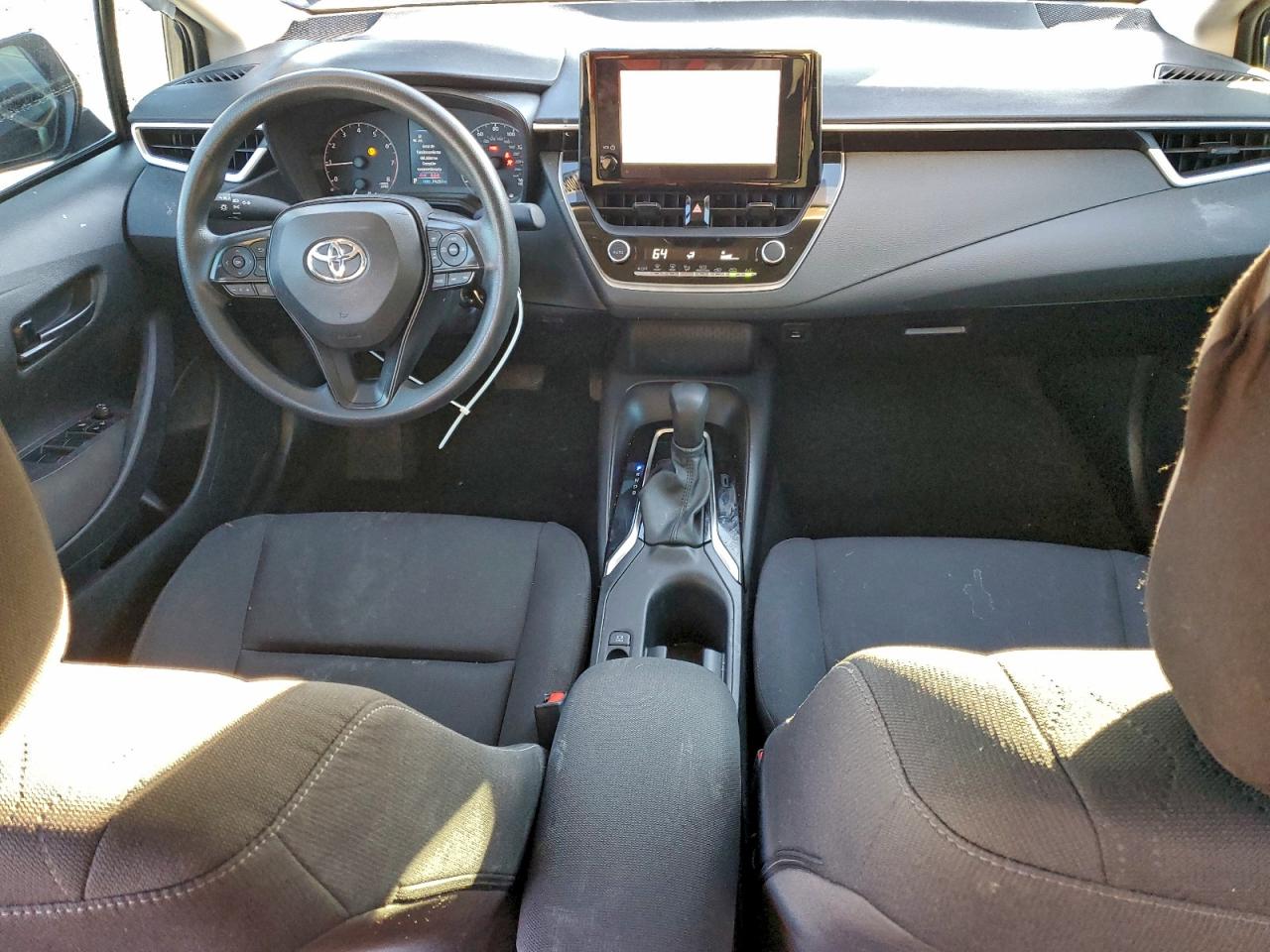 2024 TOYOTA COROLLA LE photo 15