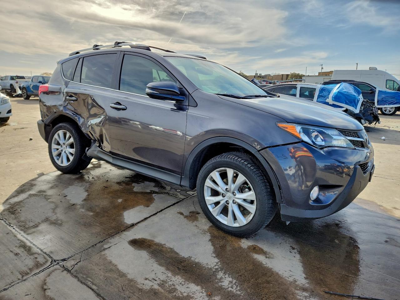2015 TOYOTA RAV4 LIMITED photo 4