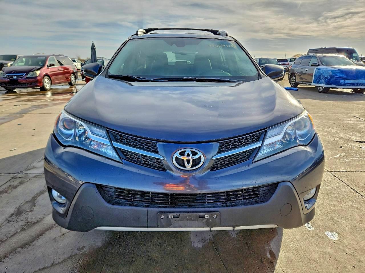 2015 TOYOTA RAV4 LIMITED photo 5