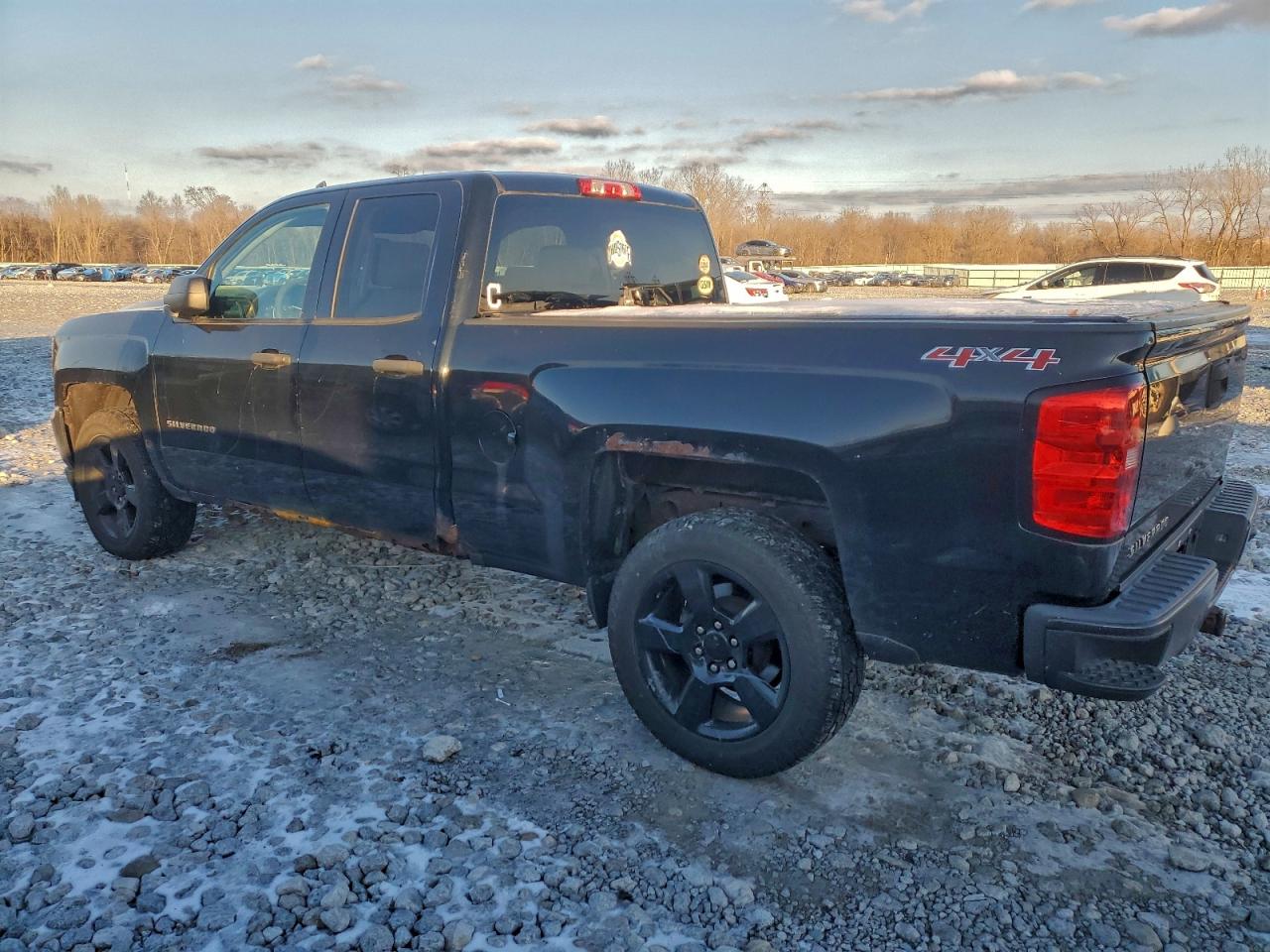 2016 CHEVROLET SILVERADO K1500 photo 5