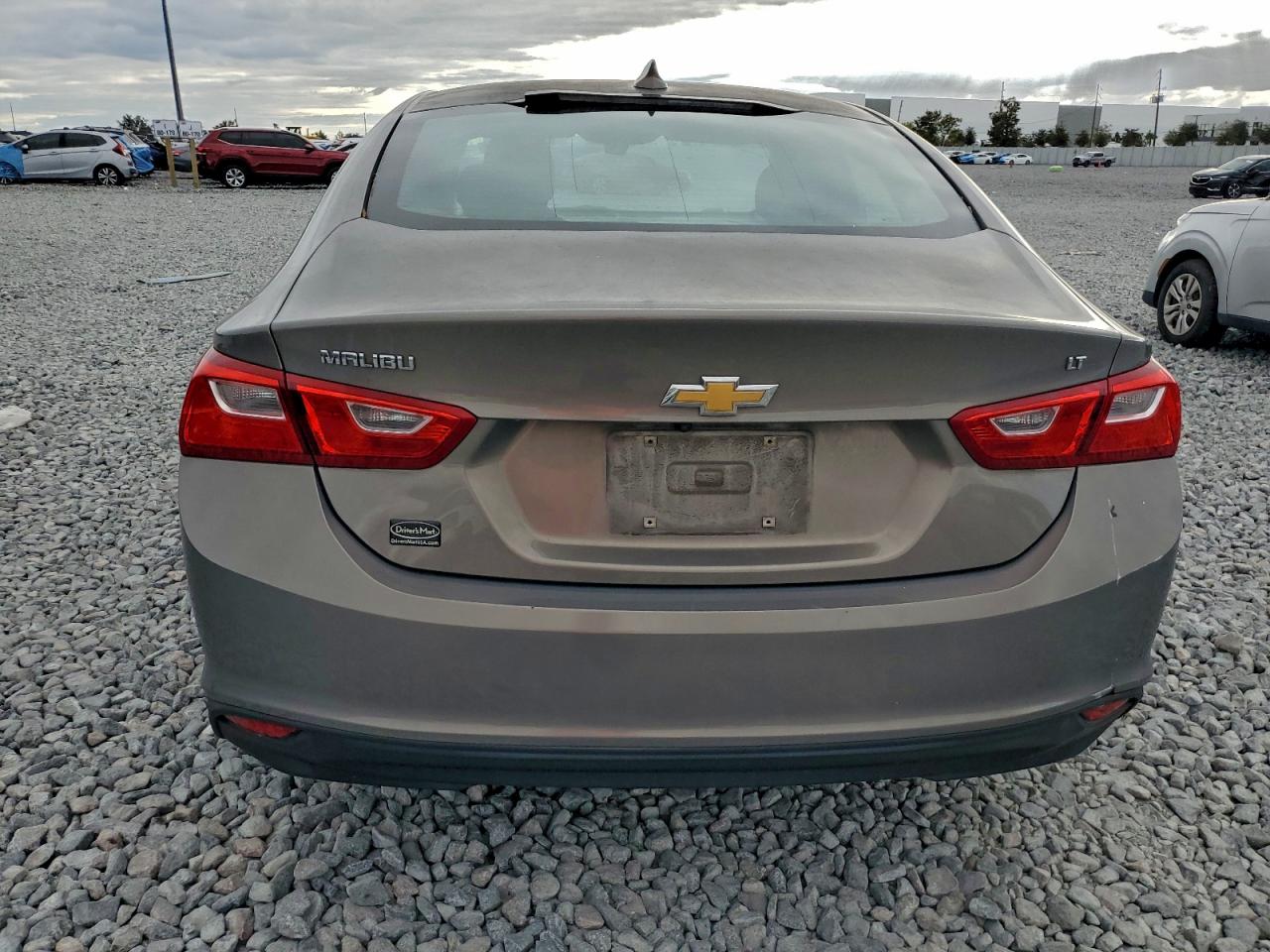 2017 CHEVROLET MALIBU LT photo 11