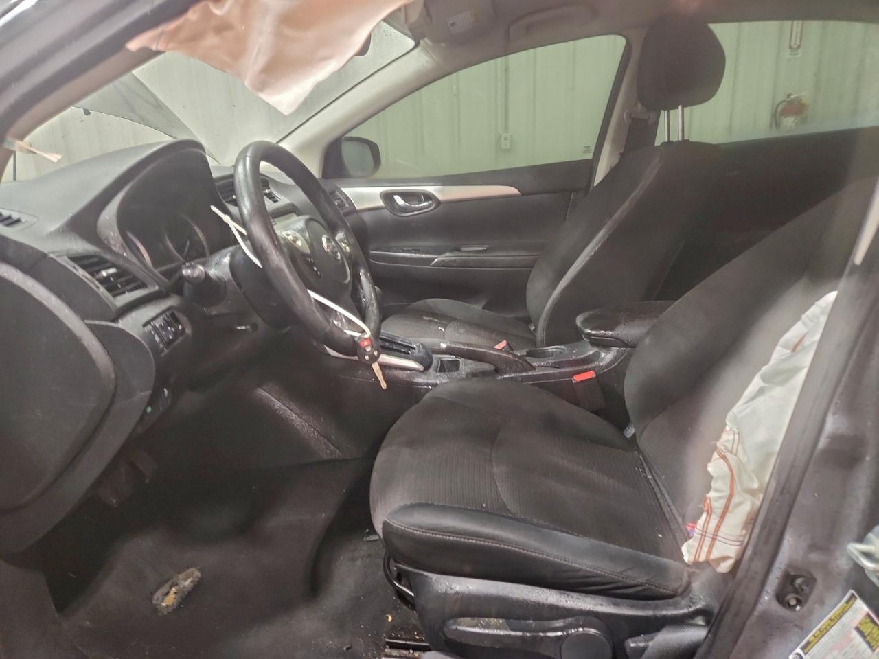 2019 NISSAN SENTRA S photo 19
