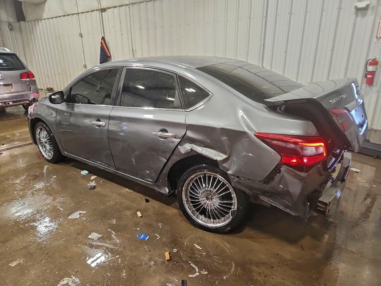 2019 NISSAN SENTRA S photo 4