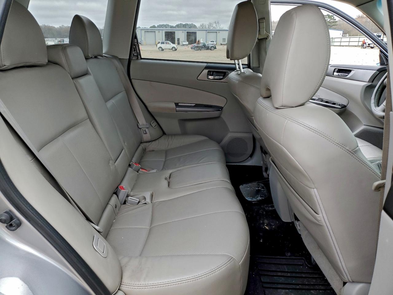 2011 SUBARU FORESTER LIMITED photo 28