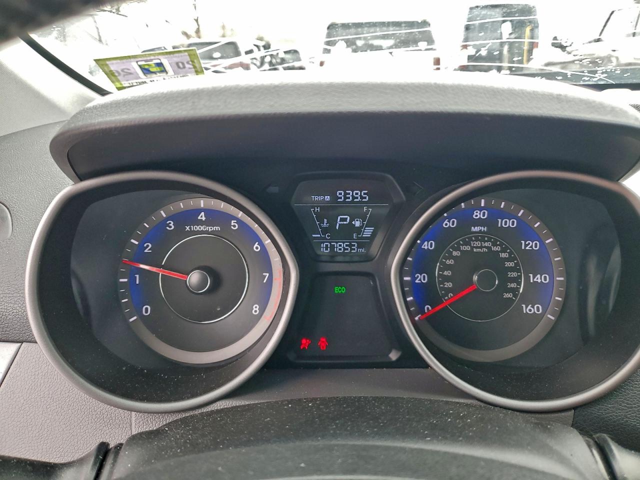 2015 HYUNDAI ELANTRA SE photo 25