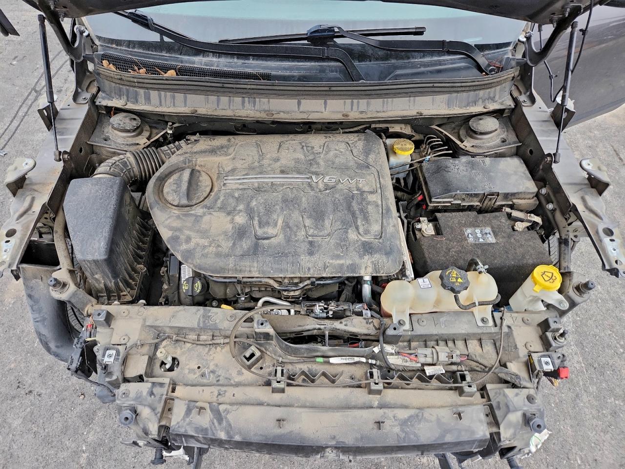 2019 JEEP CHEROKEE LIMITED photo 12
