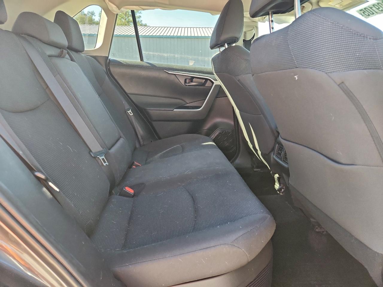 2024 TOYOTA RAV4 LE photo 21