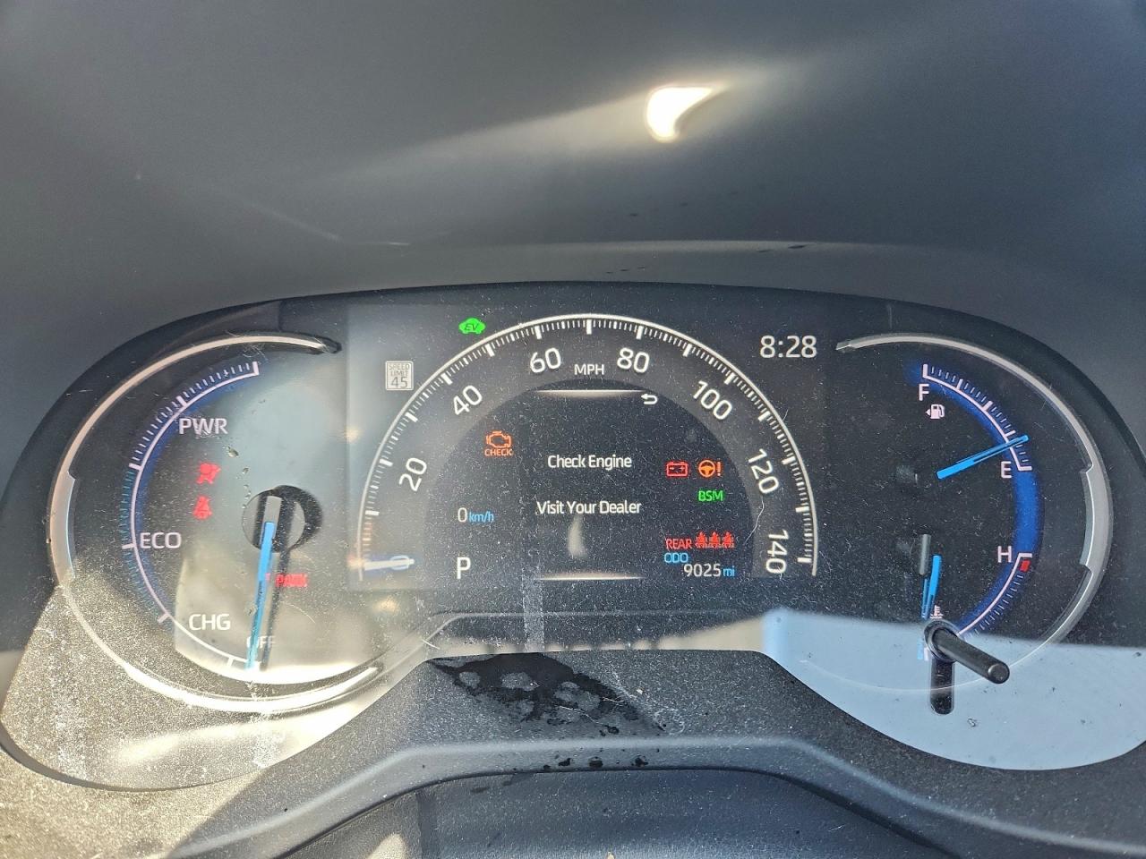 2024 TOYOTA RAV4 LE photo 17