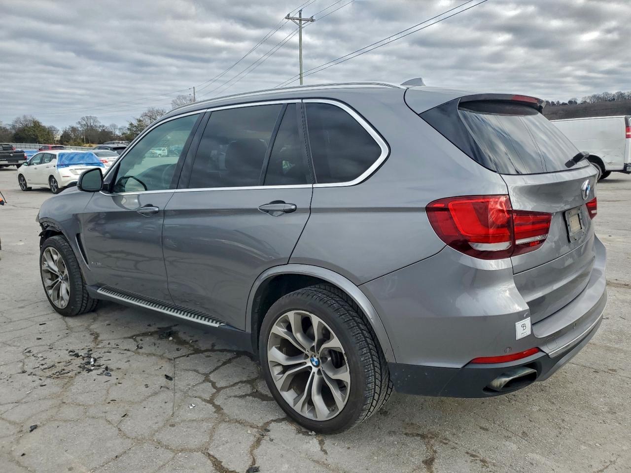 2015 BMW X5 XDRIVE50I photo 3