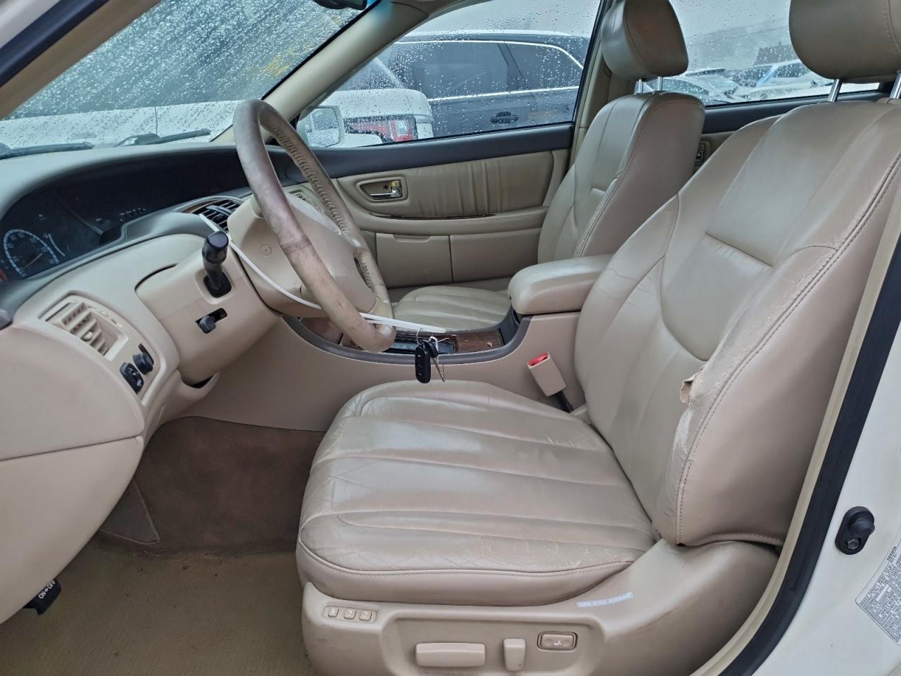 2001 TOYOTA AVALON XL photo 7
