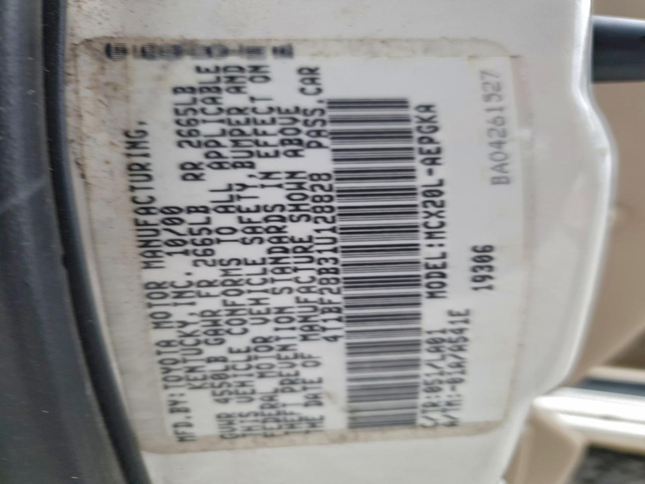 2001 TOYOTA AVALON XL photo 12