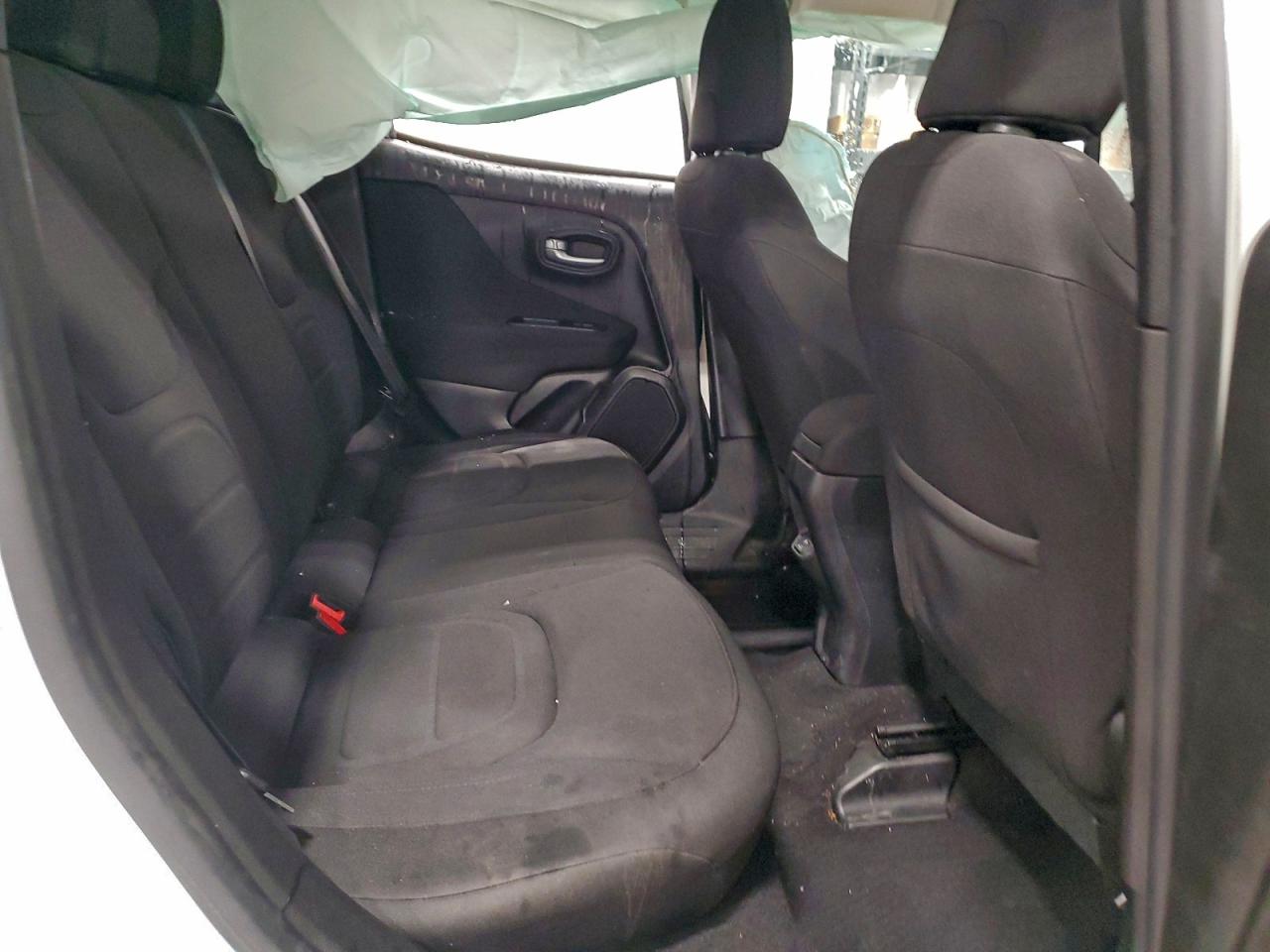 2019 JEEP RENEGADE LATITUDE photo 11