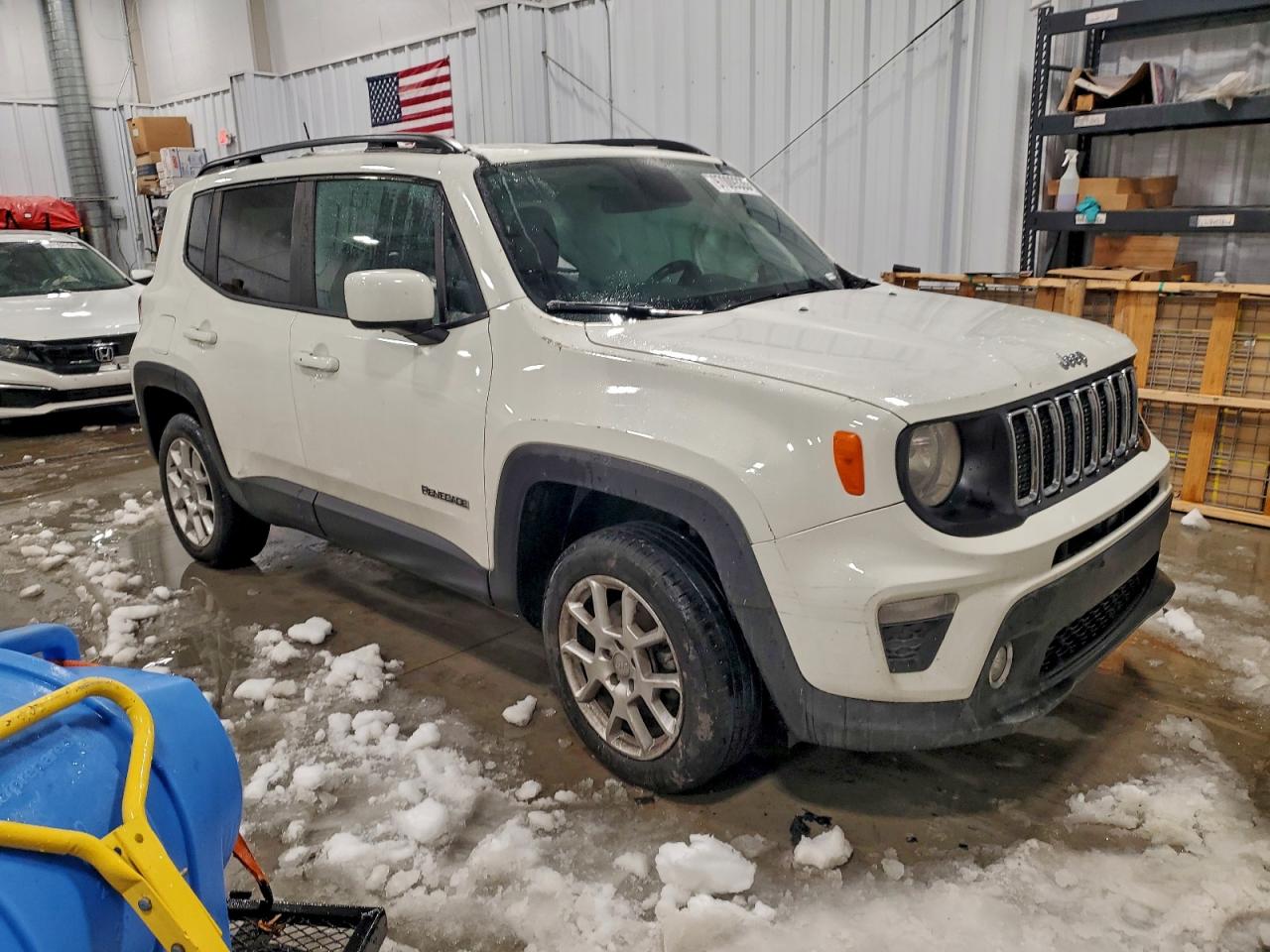 2019 JEEP RENEGADE LATITUDE photo 4
