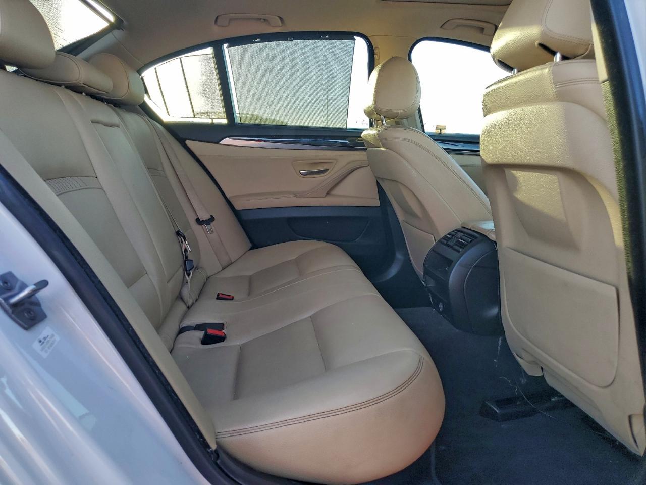 2016 BMW 528 I photo 19