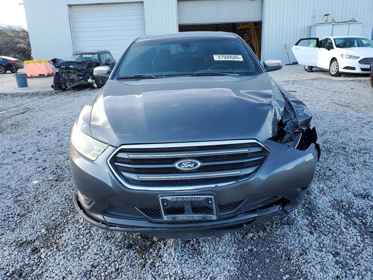 2015 FORD TAURUS LIMITED photo 5