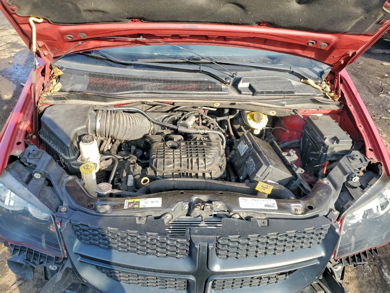 2015 DODGE GRAND CARAVAN SE photo 12