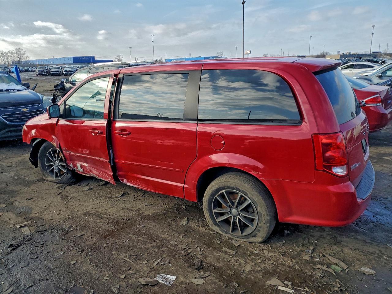 2015 DODGE GRAND CARAVAN SE photo 2