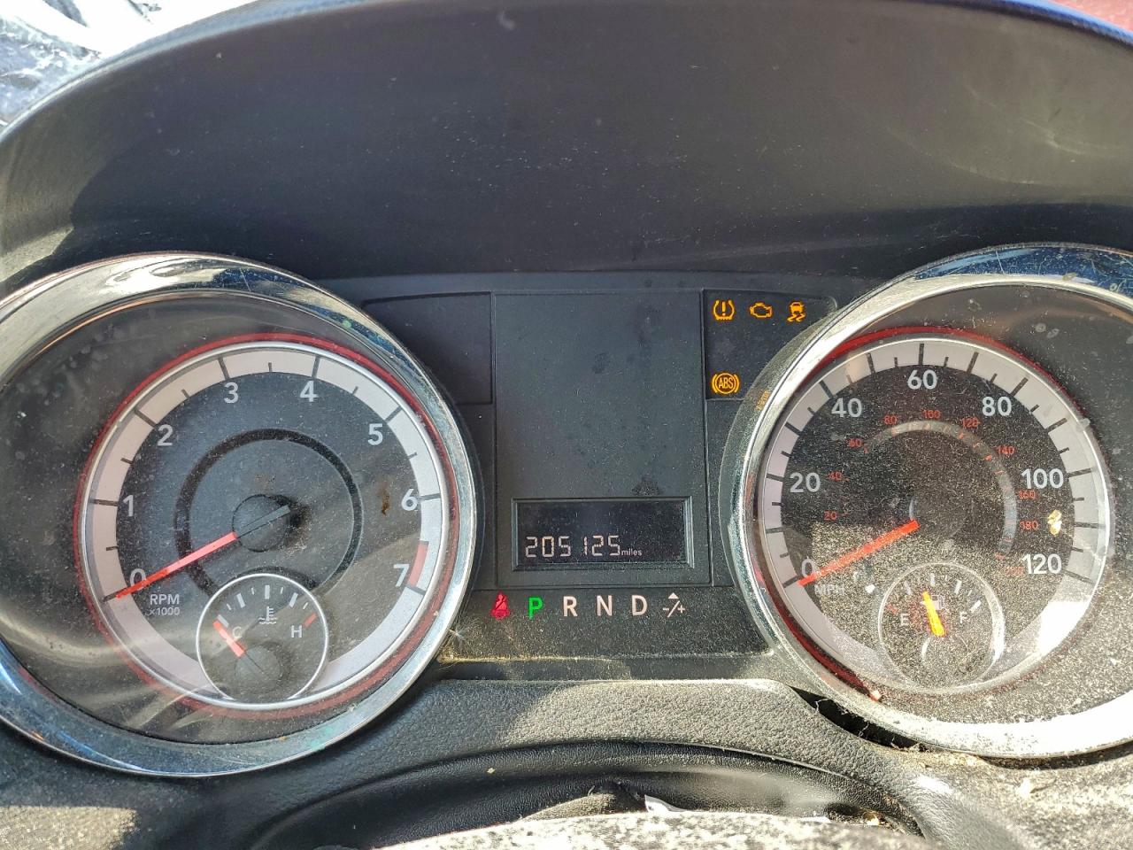 2015 DODGE GRAND CARAVAN SE photo 9