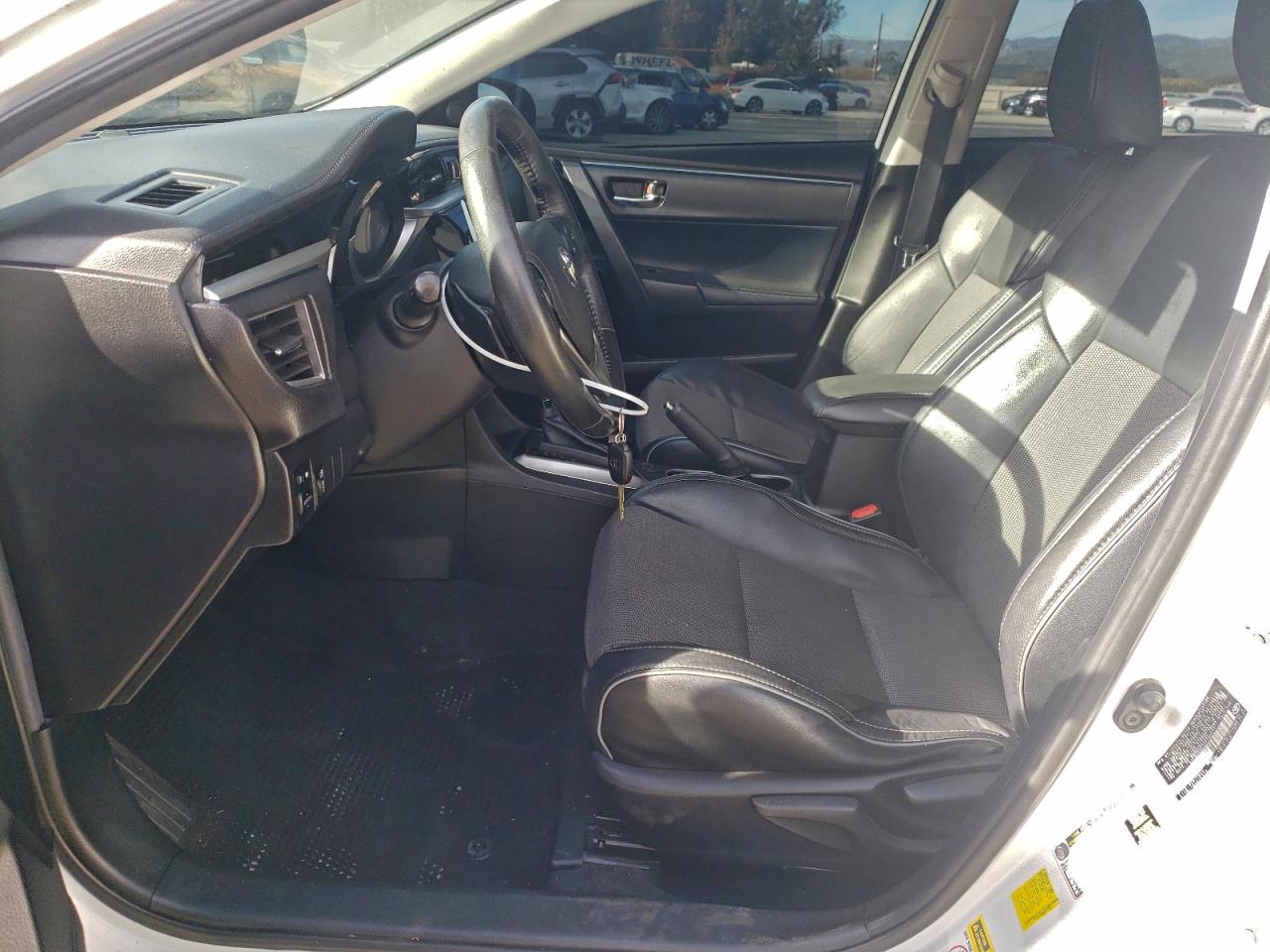 2016 TOYOTA COROLLA L photo 7