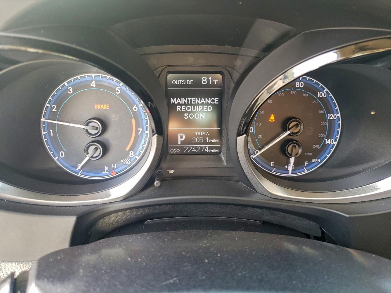 2016 TOYOTA COROLLA L photo 9