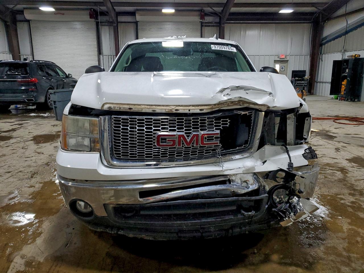 2011 GMC SIERRA K1500 SLE photo 5